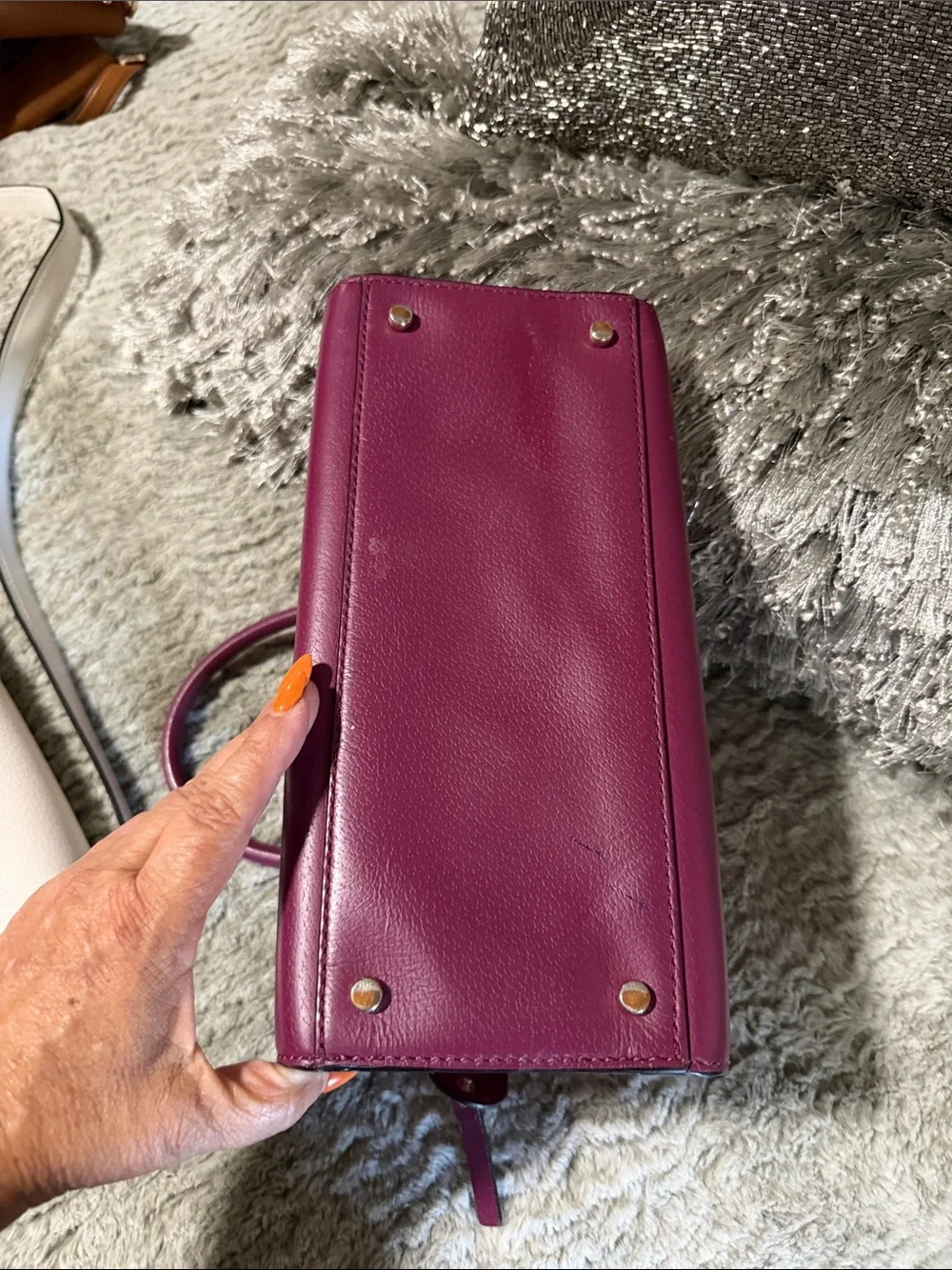 N/A elegant plum
